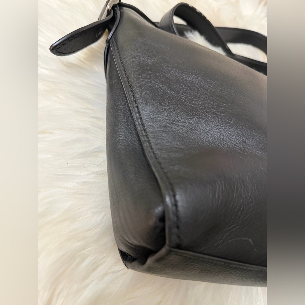 VINTAGE COACH#21377 Black Leather Small Dufflette Crossbody Bag - Picture 6 of 10